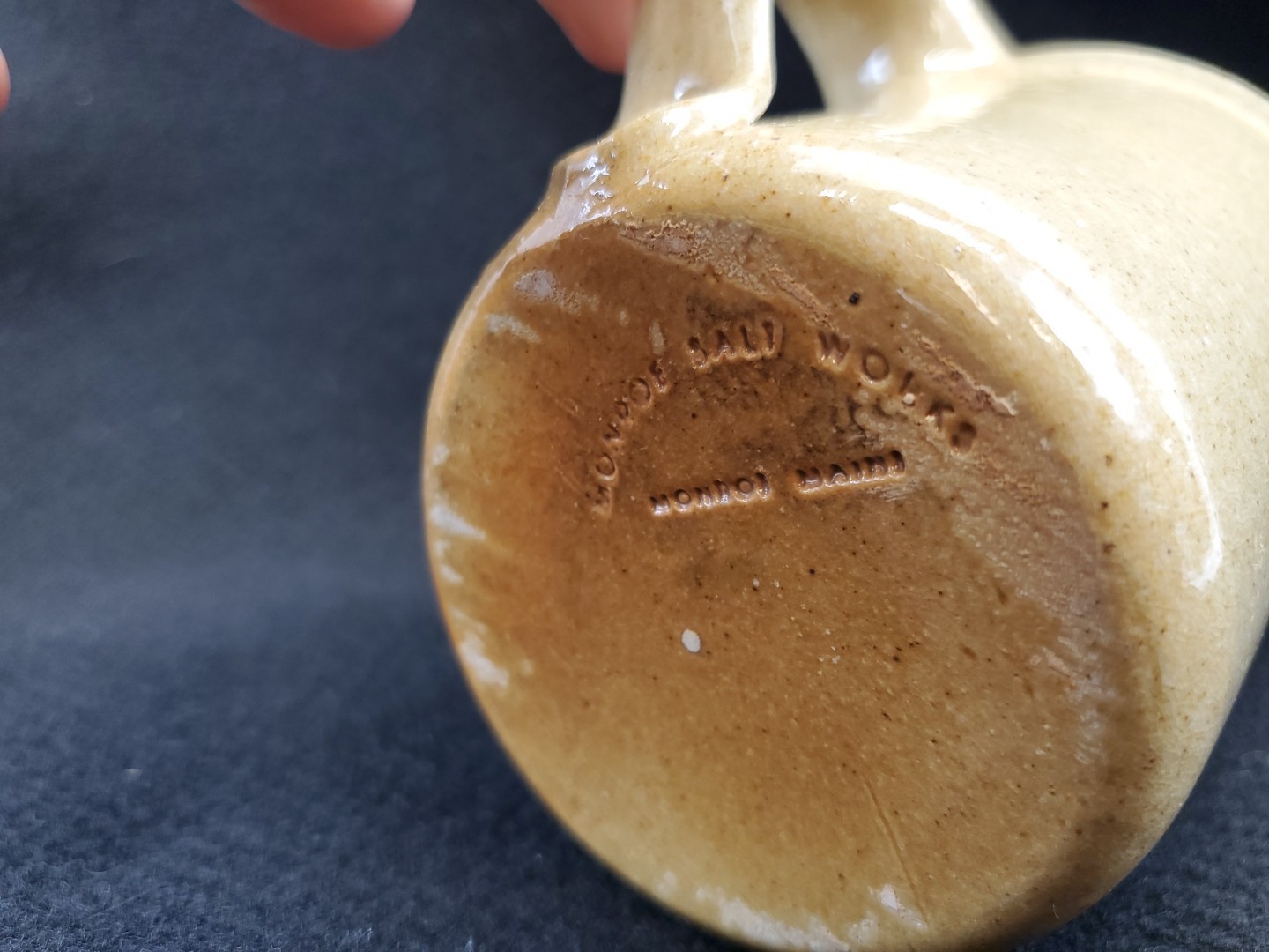 VTG Monroe Salt Works Pottery 4" Bear Tan Stoneware Mug Cabin Northwoods Lodge