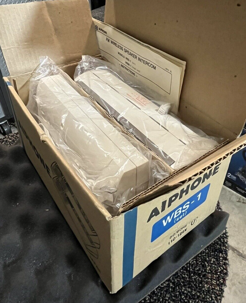 (1 SET) VINTAGE AIPHONE WBS-1 FM WIRELESS SPEAKER INTERCOM. NOS. EXCELLENT COND.