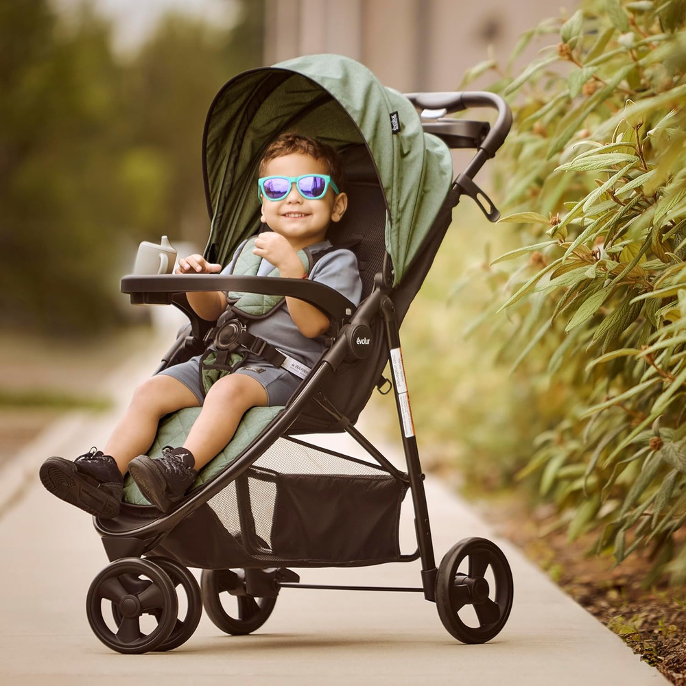 Breeze Stroller in Green, Adjustable Backrest & Canopy, Compact Fold Lightweight