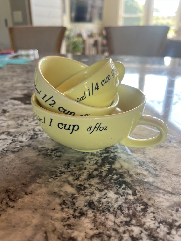 Stackable Ceramic Measuring Cups Set in Yellow