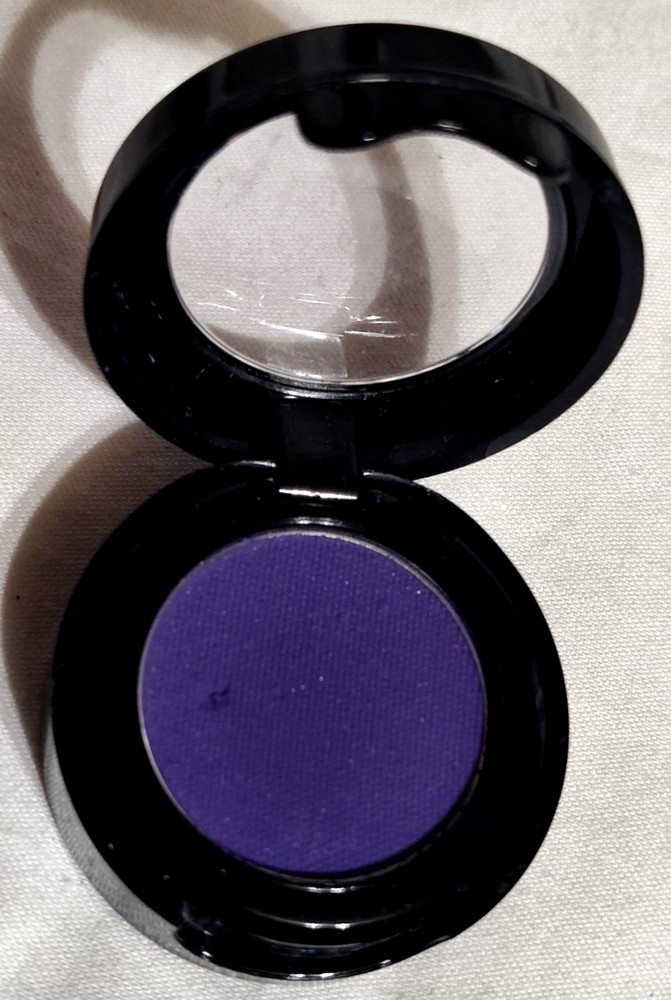 Plum Violet Purple Cake Eyeliner