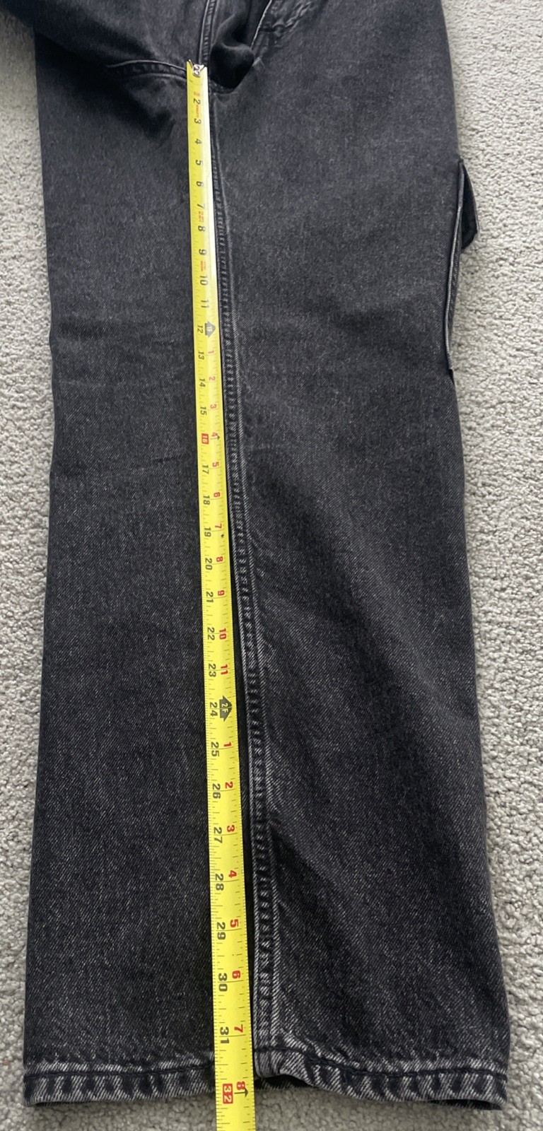 Levi's Premium 568 Loose Cargo Gray Jeans Men’s Tag Size 38x32 Measures 40X32