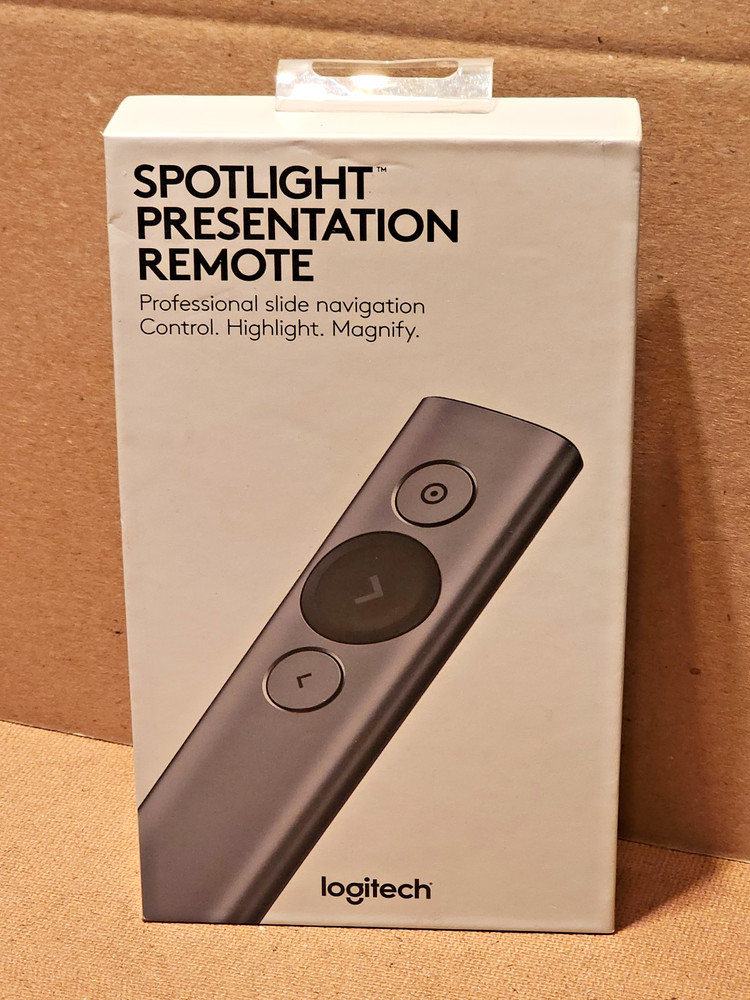 Logitech Spotlight Presentation Remote Advanced on-screen Pointer 910-004654 NEW