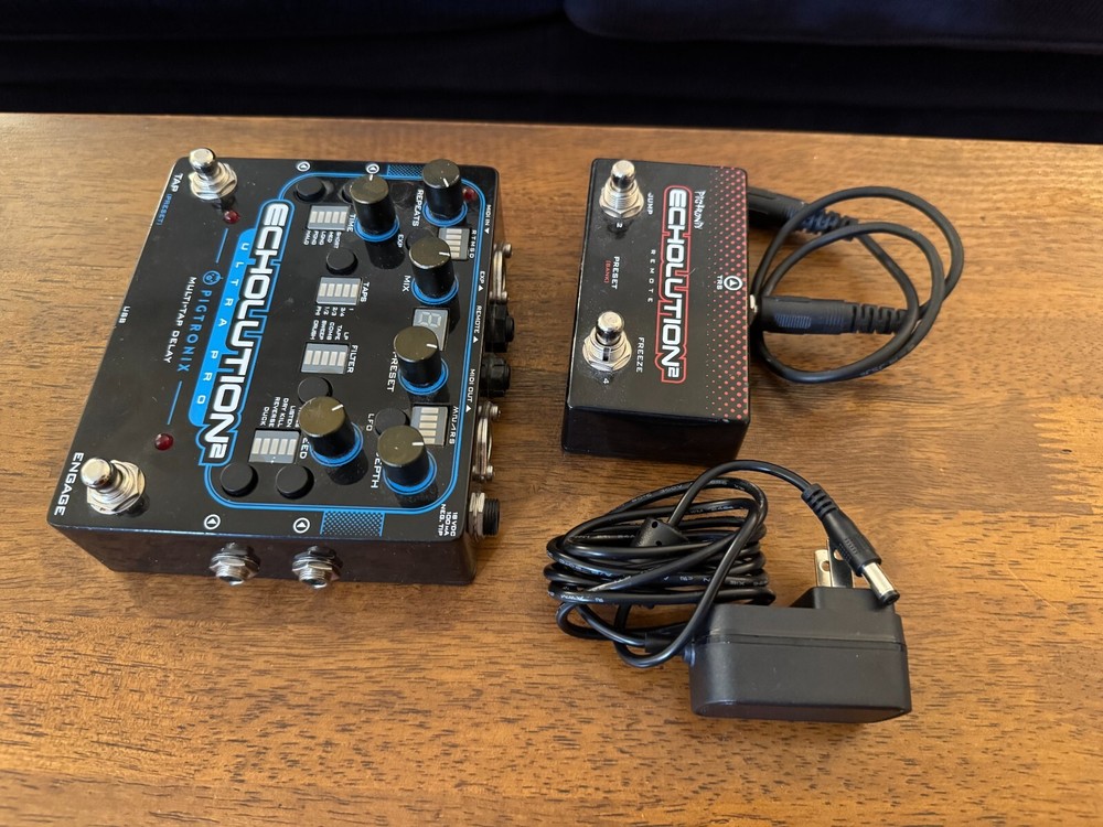 Pigtronix Echolution2 Ultra Pro Multi-Tap Delay Guitar Effect Pedal & Remote