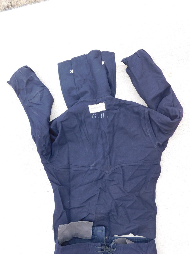 ORIGINAL WWII US NAVY UNIFORM SET, ELECTRICIANS MATE, 2/30