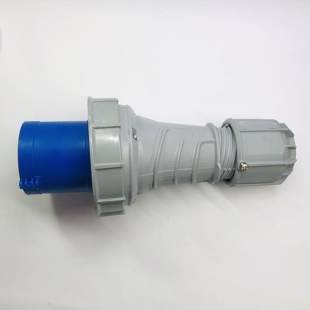 GLOBETRON WATERTIGHT PLUG 460P9W