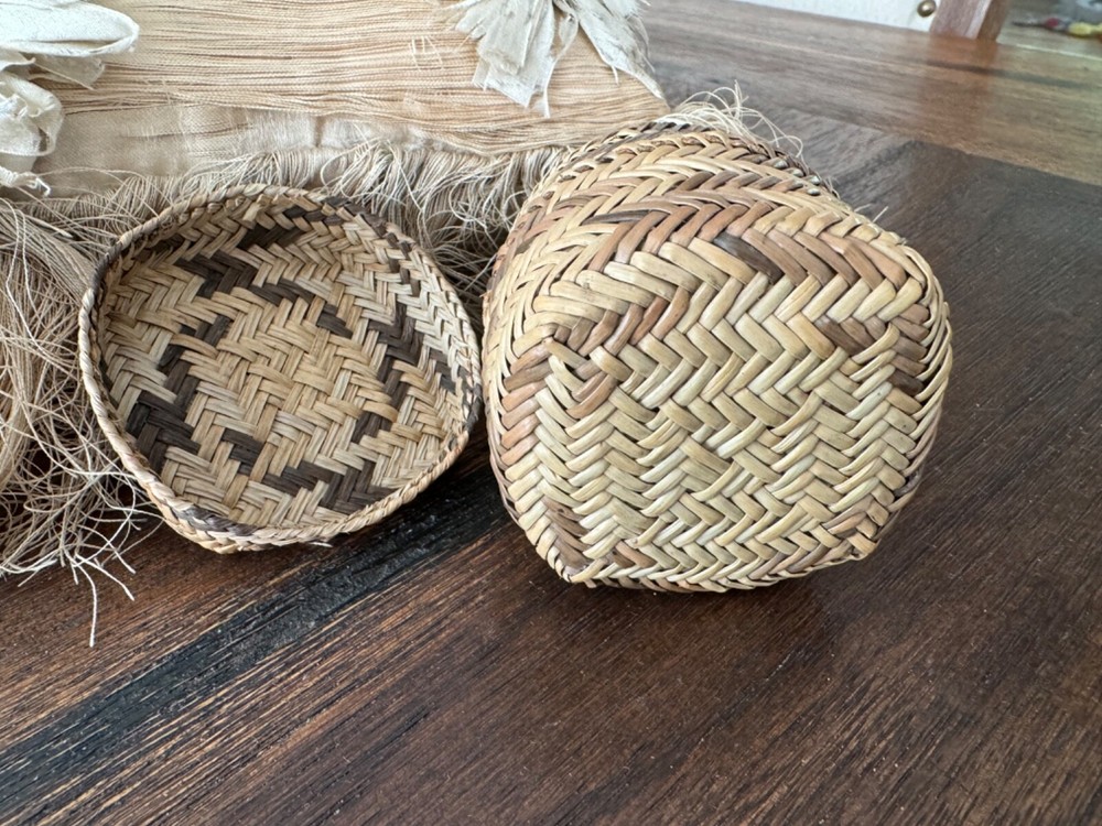 Vintage Wicker Trinket Box Basket