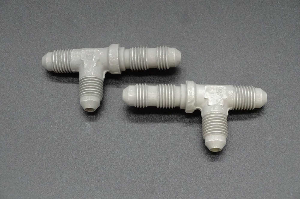 AN804-4D Fitting Tee Flared Tube new, gray anodize
