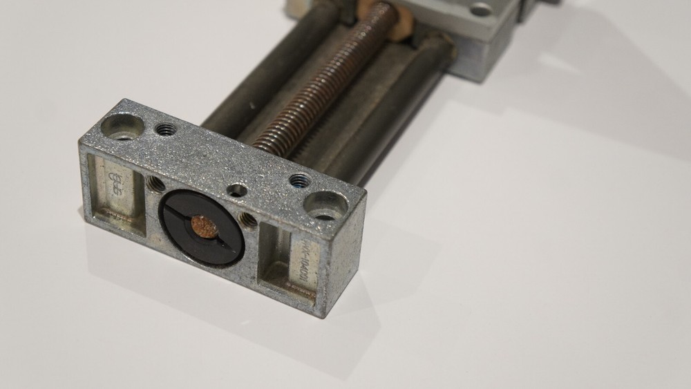 IGUS LINEAR SLIDE TABLE z axis cnc + spindle mount openbuilds