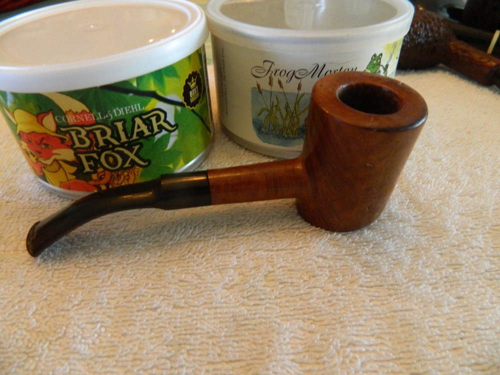 ESTATE PIPE "DRUKE" STACK WITH BENT STEM,MDE IN ENGLAND 2. USED