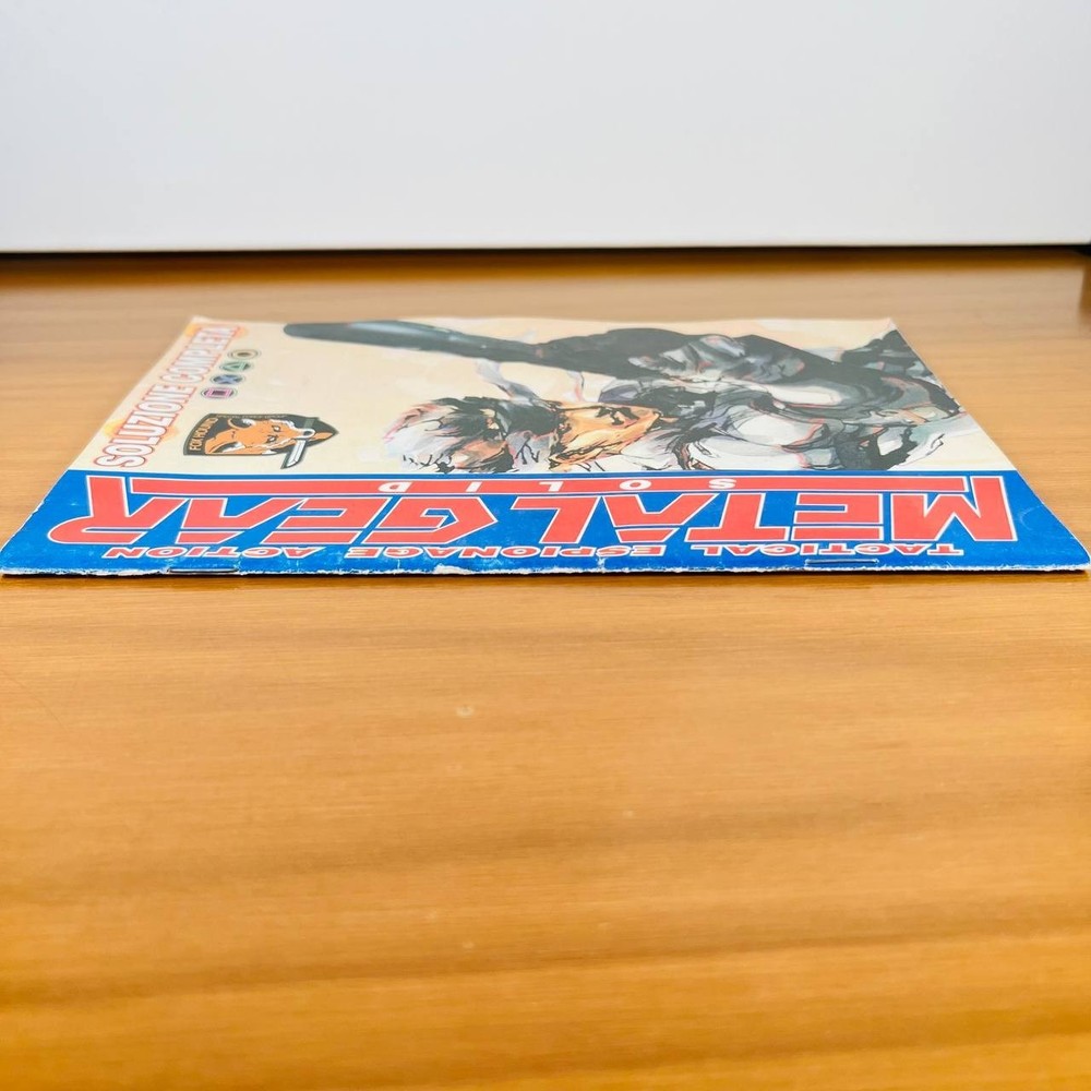 METAL GEAR SOLID GUIDE COMPLETE ITALIAN SOLUTION - FREE PS1