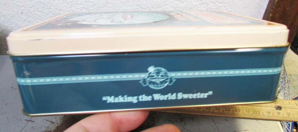 Tootsie Roll "making the world sweeter tin (empty) home decor / kitchen decor