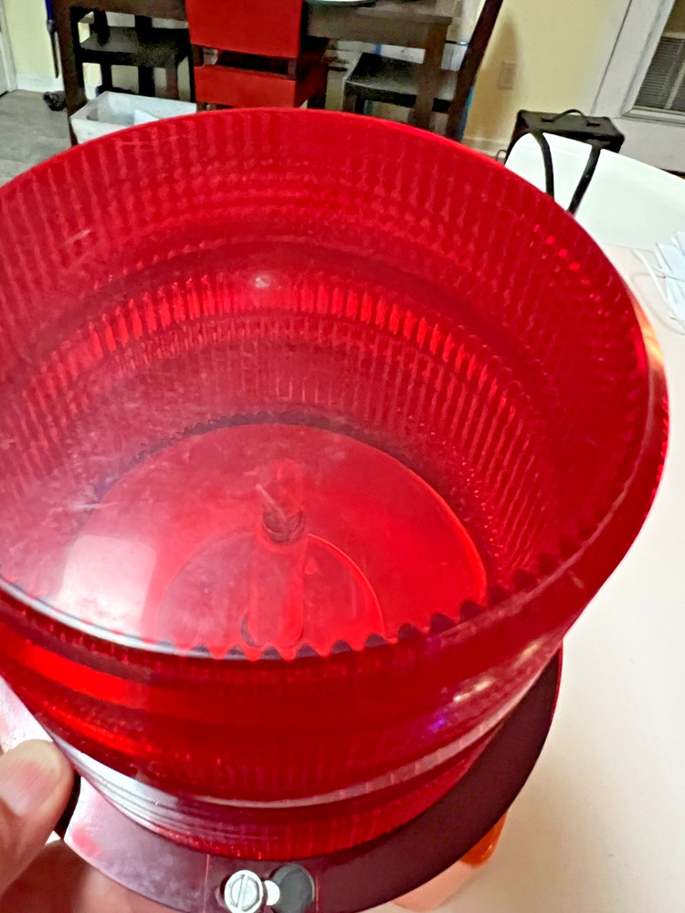 Vintage Star Starlite Model 735 Transistorized Warning Light, Red, GUC