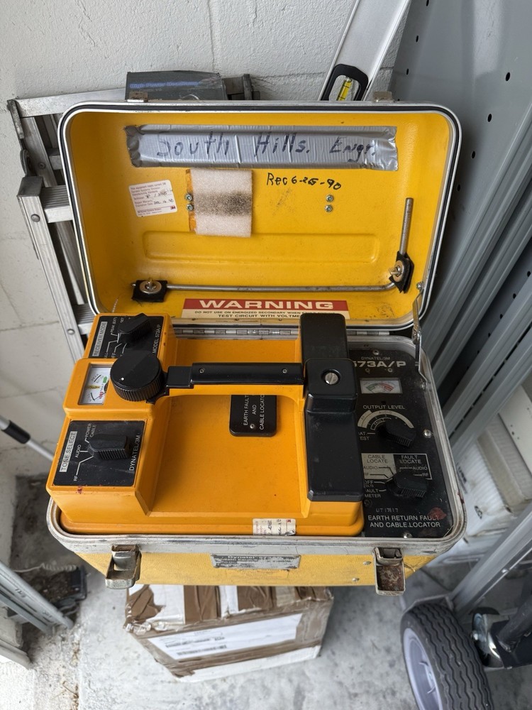 Radiodetection RD400PL with RD400 SDTx Transmitter Cable Untested As Is