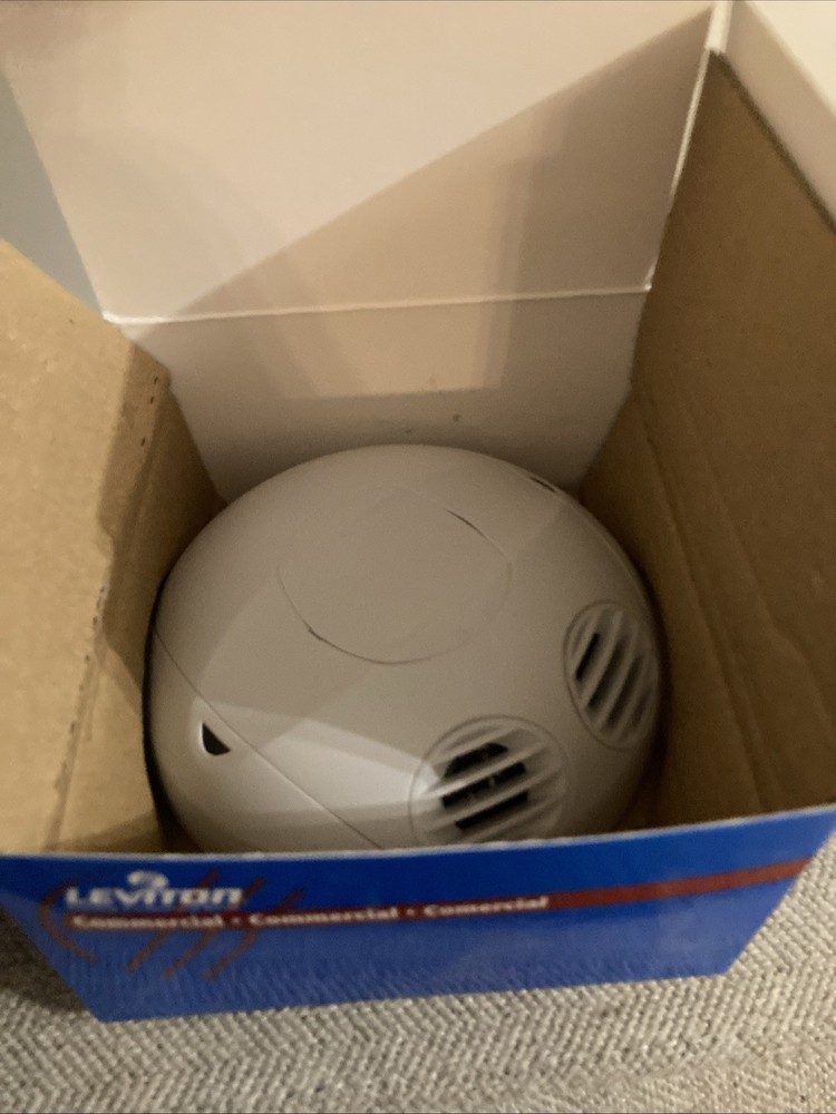 Leviton OSC05-U0W Ultrasonic Ceiling Occupancy Sensor White 500 Sq. Ft. Coverage