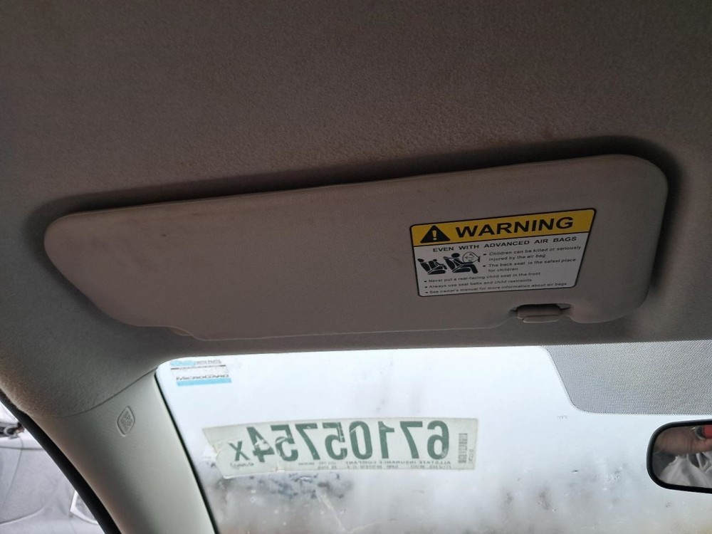 3 2013 Glove Box 4917555