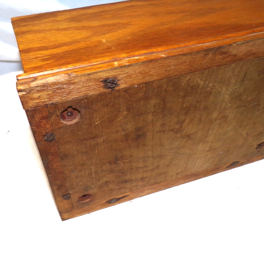 COLUMBIA A CYLINDER PHONOGRAPH BOTTOM