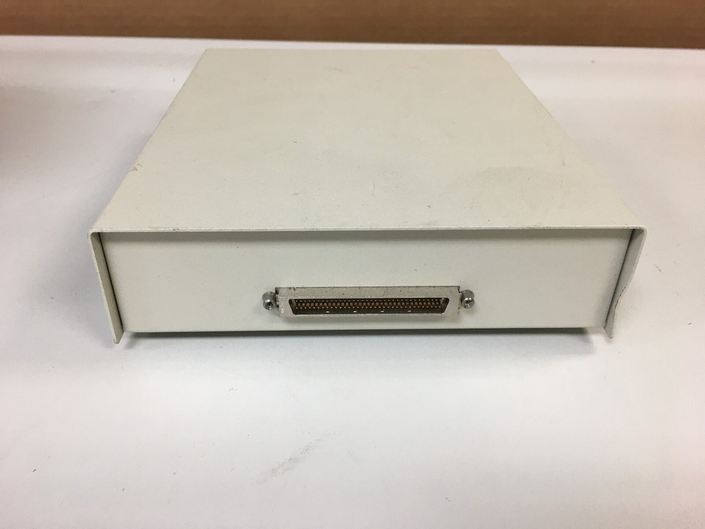 National Instruments UMI-7764