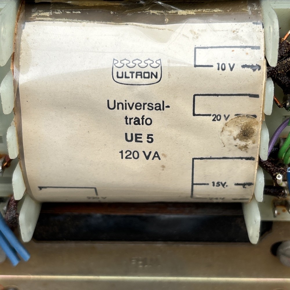 Ulton Universal transformers, type UE 5 120 VA M 102/36.5 Used