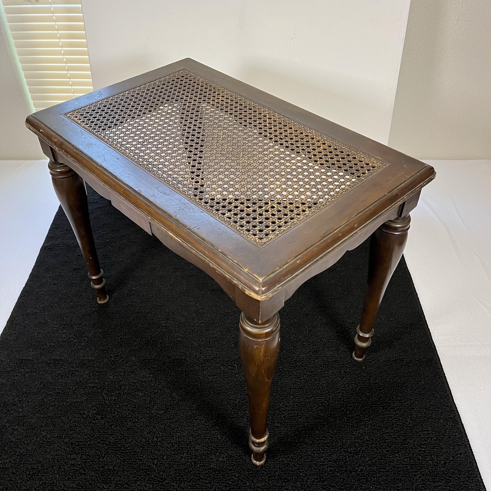 Vintage Estey Cane Top Wood Organ Piano Bench Table Owosso Michigan Brown Seat