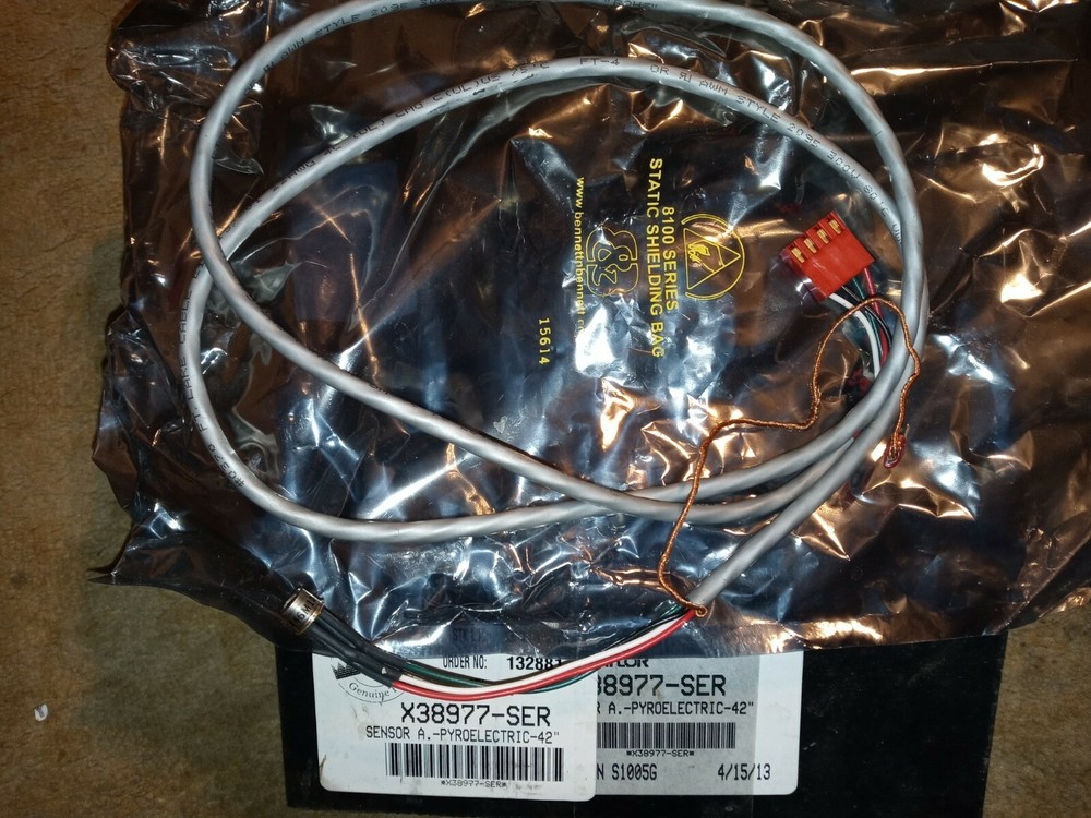 Taylor Pyroelectric Sensor 42" Long  X38977-SER  Taylor Model 8634