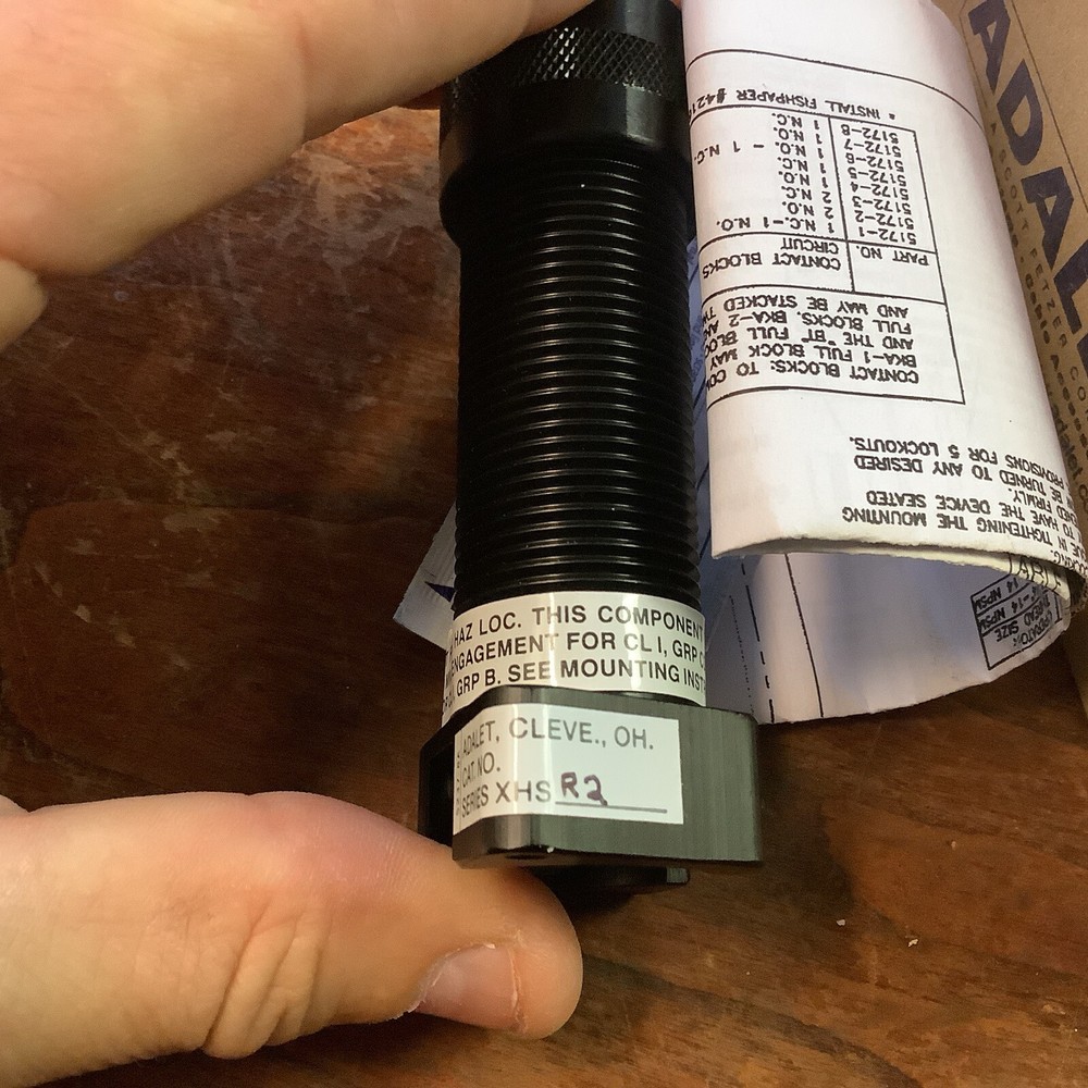 Adalet XHSR2 Selector Switch Spring Return Right(new)