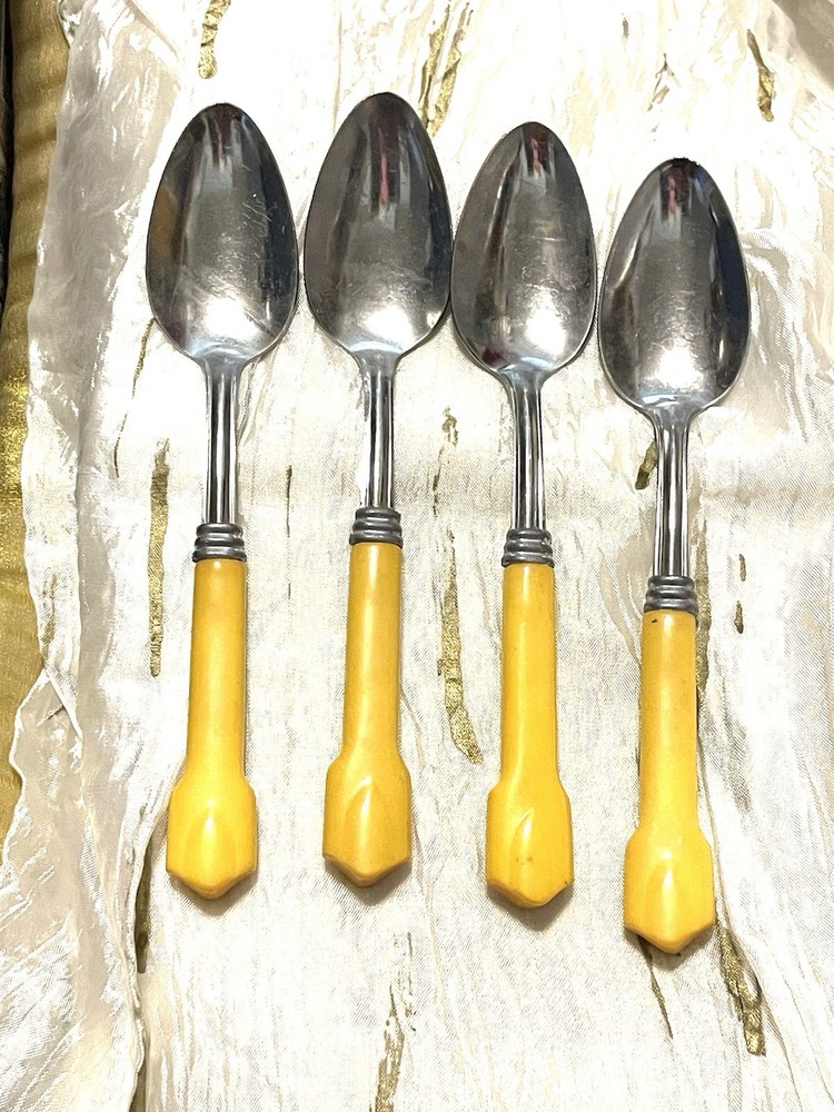 Set Of 4 Bakelite Handled Spoons