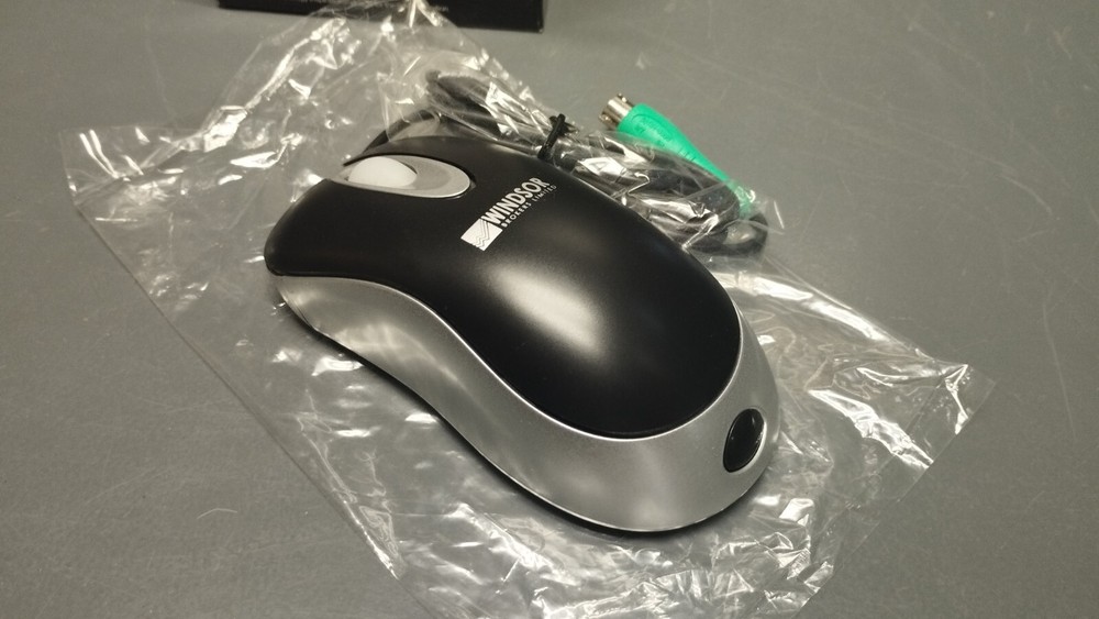 Vintage new Windsor PS/2 3 Button scroll Optical mouse 800dpi