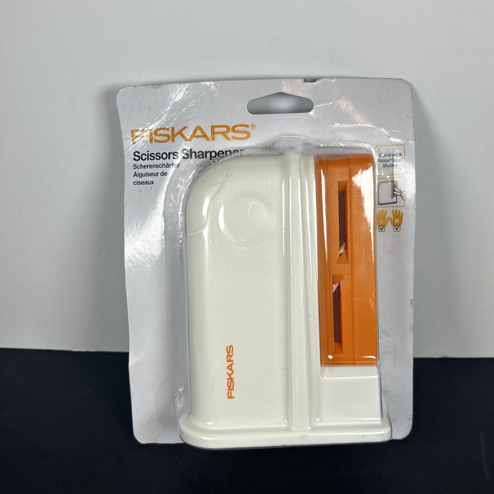 Fiskars MFG Scissors Sharpener Tool