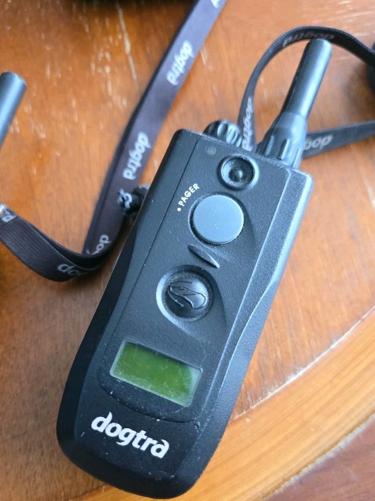 Dogtra 280NCP Remote Trainer 1/2 M Range With 2 Control No Charger - Untested.