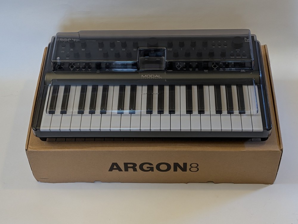 Modal Electronics Argon8 Polyphonic Wavetable Synth - MINT WITH BOX - DECKSAVER!