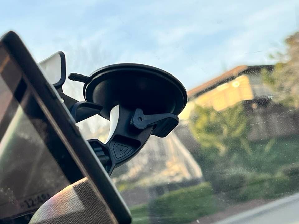 GARMIN FLEET 670 LM TRUCK GPS RECEIVER LIFETIME MAPS UPDATED TO 2025.20