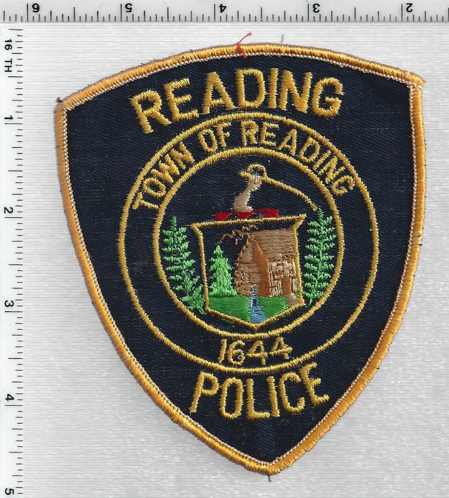 Reading Police (Massachusetts) 1st Issue Shoulder Patch