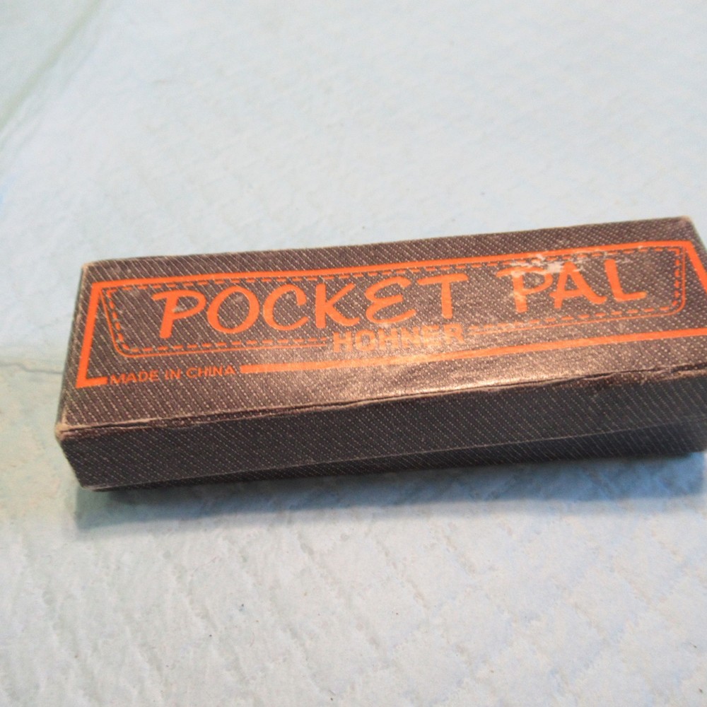 VINTAGE HOHNER HARMONICA POCKET PAL C