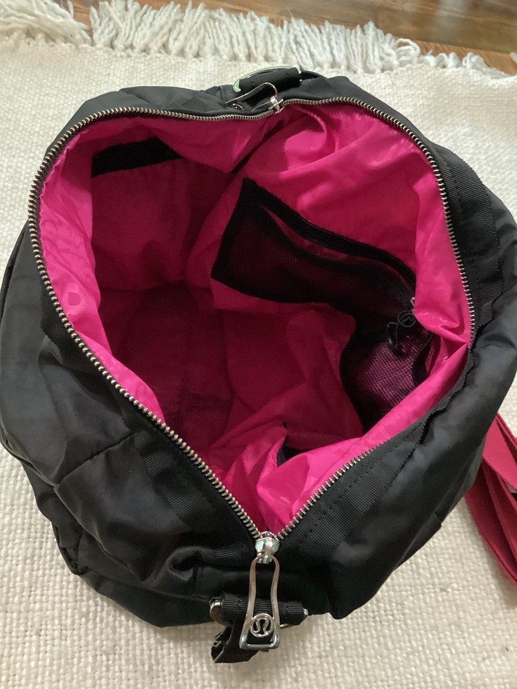 lululemon Arabesque Black Workout Bag