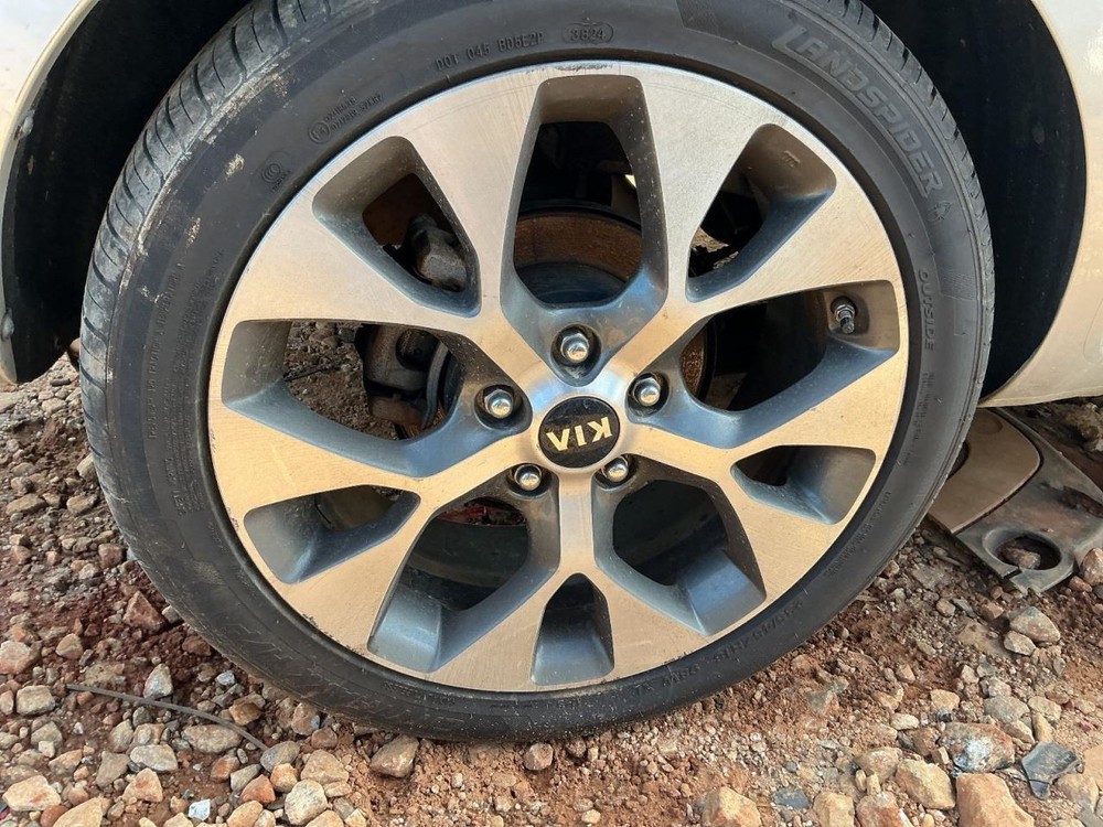 Fuse Box Engine Fits 12-13 SOUL 4910636