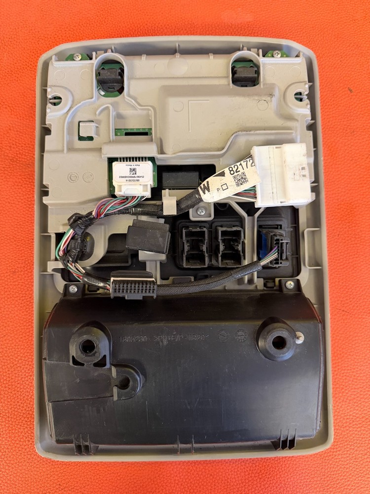 2014-2019 TOYOTA 4RUNNER FRONT OVERHEAD CONSOLE LAMP SWITCH OEM