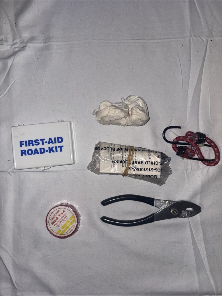 Michelin Roadside Automobile Emergency Kit