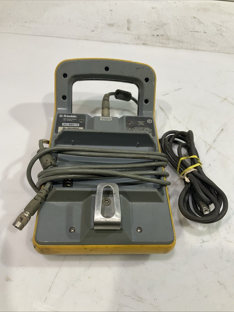 TRIMBLE   59369-00   MULTI BATTERY ADAPTOR  T2M