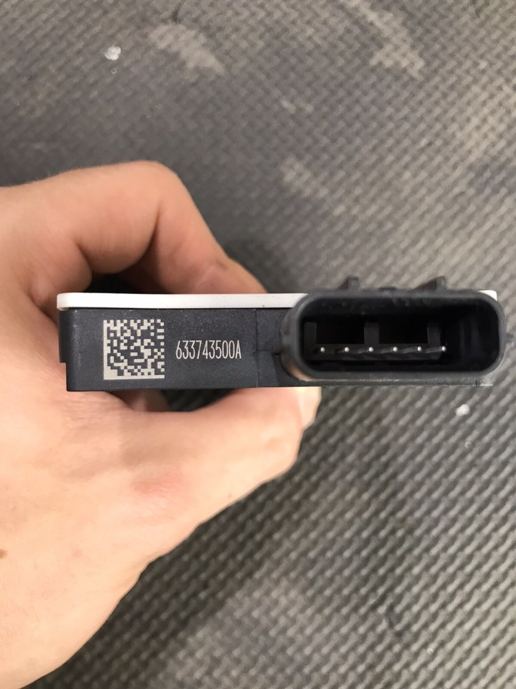 2019-2021 Jeep Cherokee Blind Spot Detection Sensor