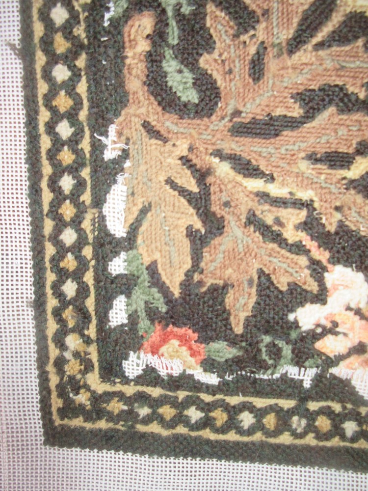 Beth Russell Designers Forum Stitched Needlepoint COMPTON/Border WILLIAM MORRIS