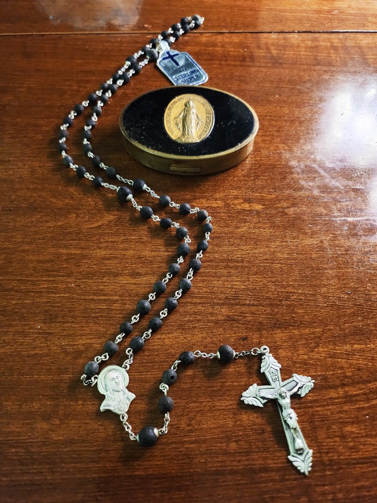 Vintage All Sterling Silver Compressed Rose Petal Beaded Rosary & Vtg Black Case