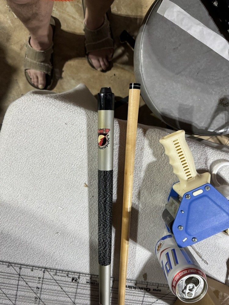 53in Lightning Pro Jr Pool Cue And Case