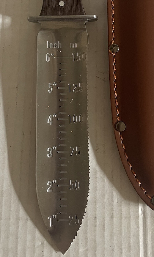 Gardening Knife With Sheath