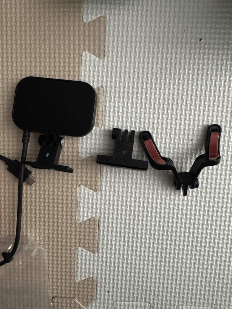 HTC Vive Face Tracker (HTC)