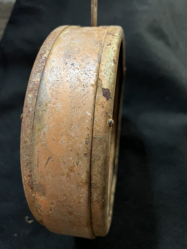 Antique rusty old hanging scale