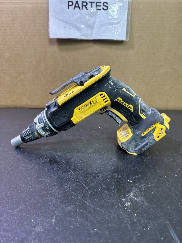 DeWALT DCF630B 20V Max Drywall Screwgun D52