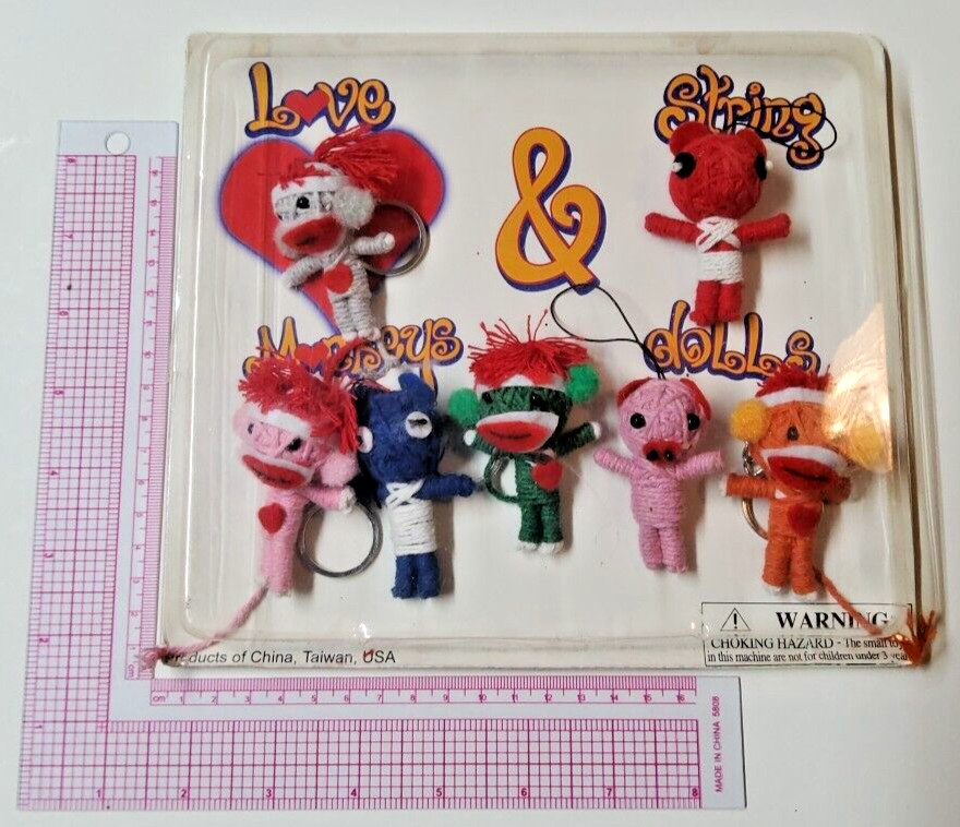 Vintage Vending Display Board String Dolls 0310