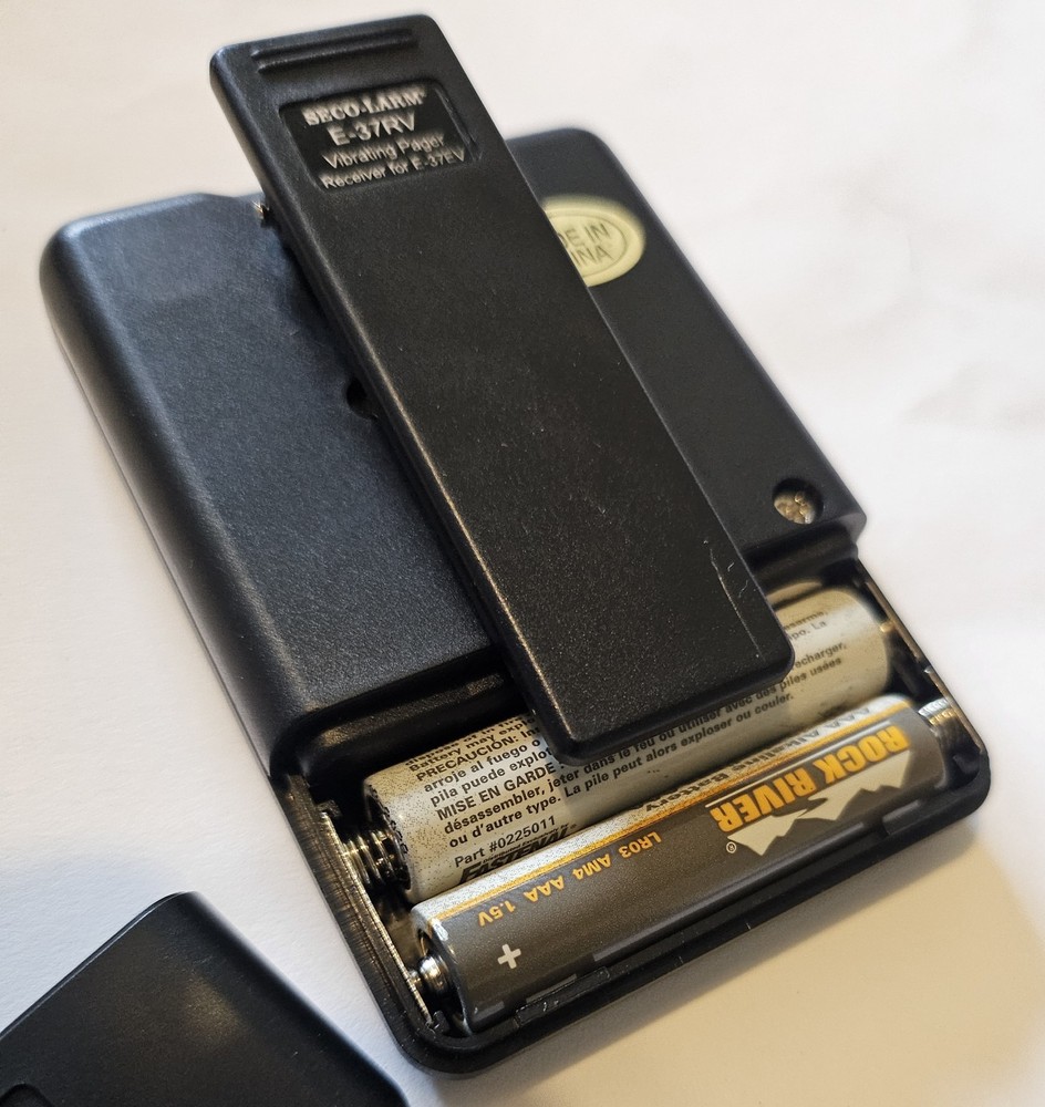 Seco-Larm Enforcer Extra Vibrating Receiver for E-37EV (E-37RV) Alarm Security