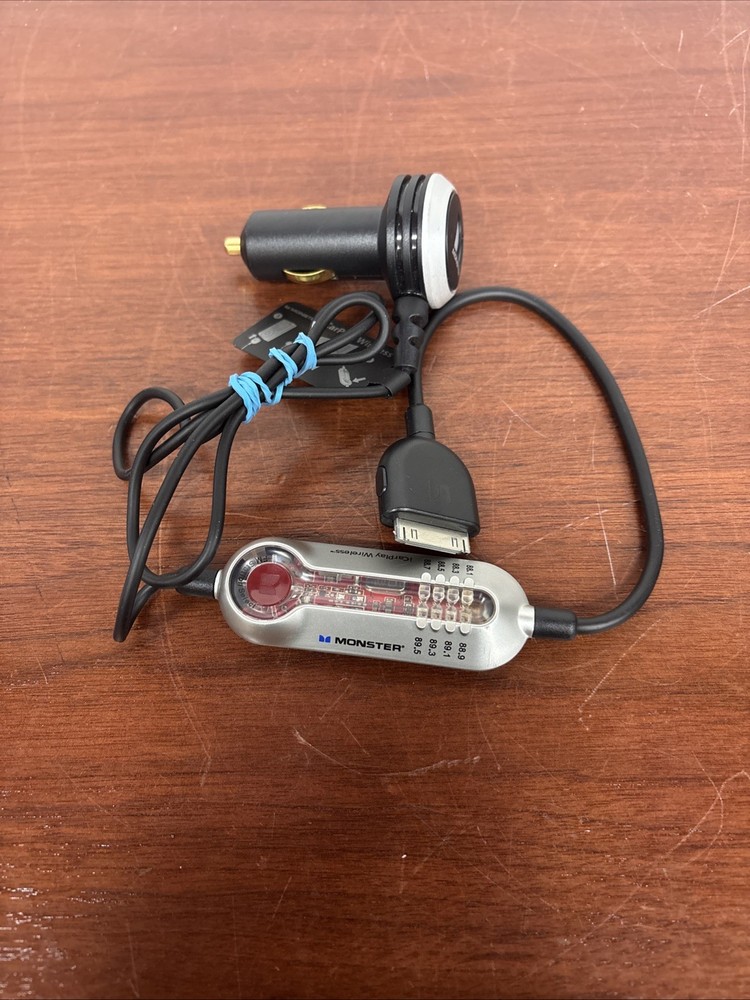 Monster iCarPlay Wireless FM Transmitter iPod 30 Pin